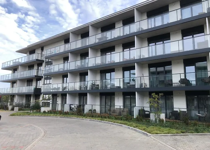 Goldene Sonne Bridge & شقة Dziwnów